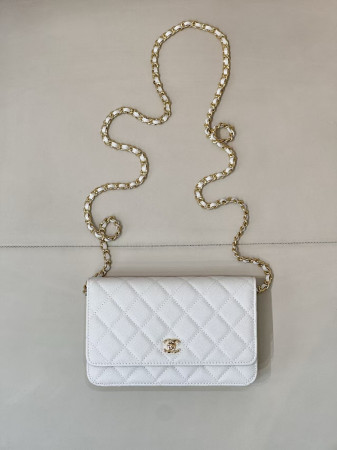 CHANEL WOC CLASSIC WALLET ON CHAIN 13x19cm