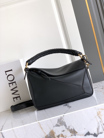 LOEWE Small Puzzle bag in smooth calfskin 16.5x24x10.5cm