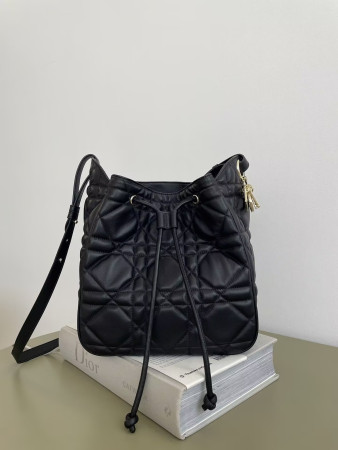 Dior Medium D-Motion Bag Black Macrocannage Lambski 23x13x24cm