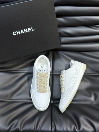 UA CHANEL SNEAKER Calfskin