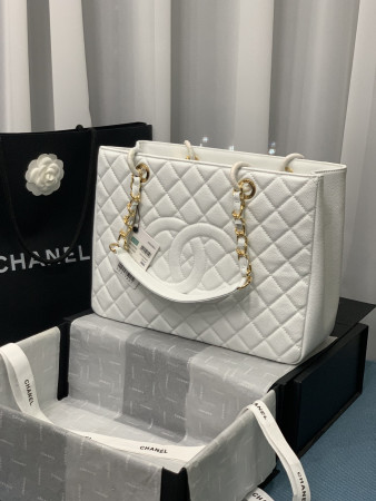 CHANEL GST CAVIAR LEATHER HARDWARE 24X33X13CM