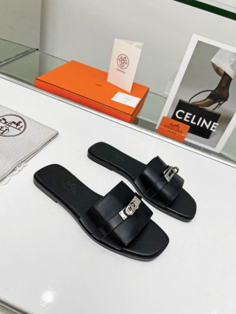 UA Hermès Giulia sandal