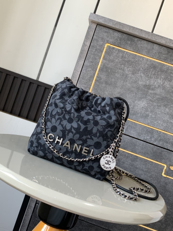 CHANEL 22 MINI HANDBAG 20x19X6cm