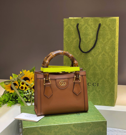 GUCCI DIANA MINI TOTE BAG Brown 20W x 16H x 10D CM