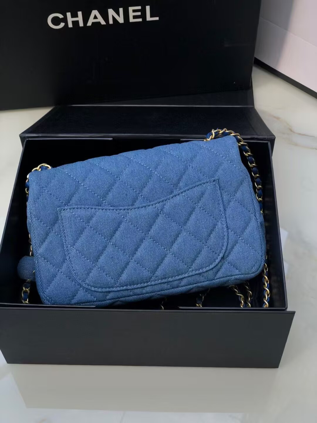 Chanel Denim Quilted Flap Bag 20x13x7cm