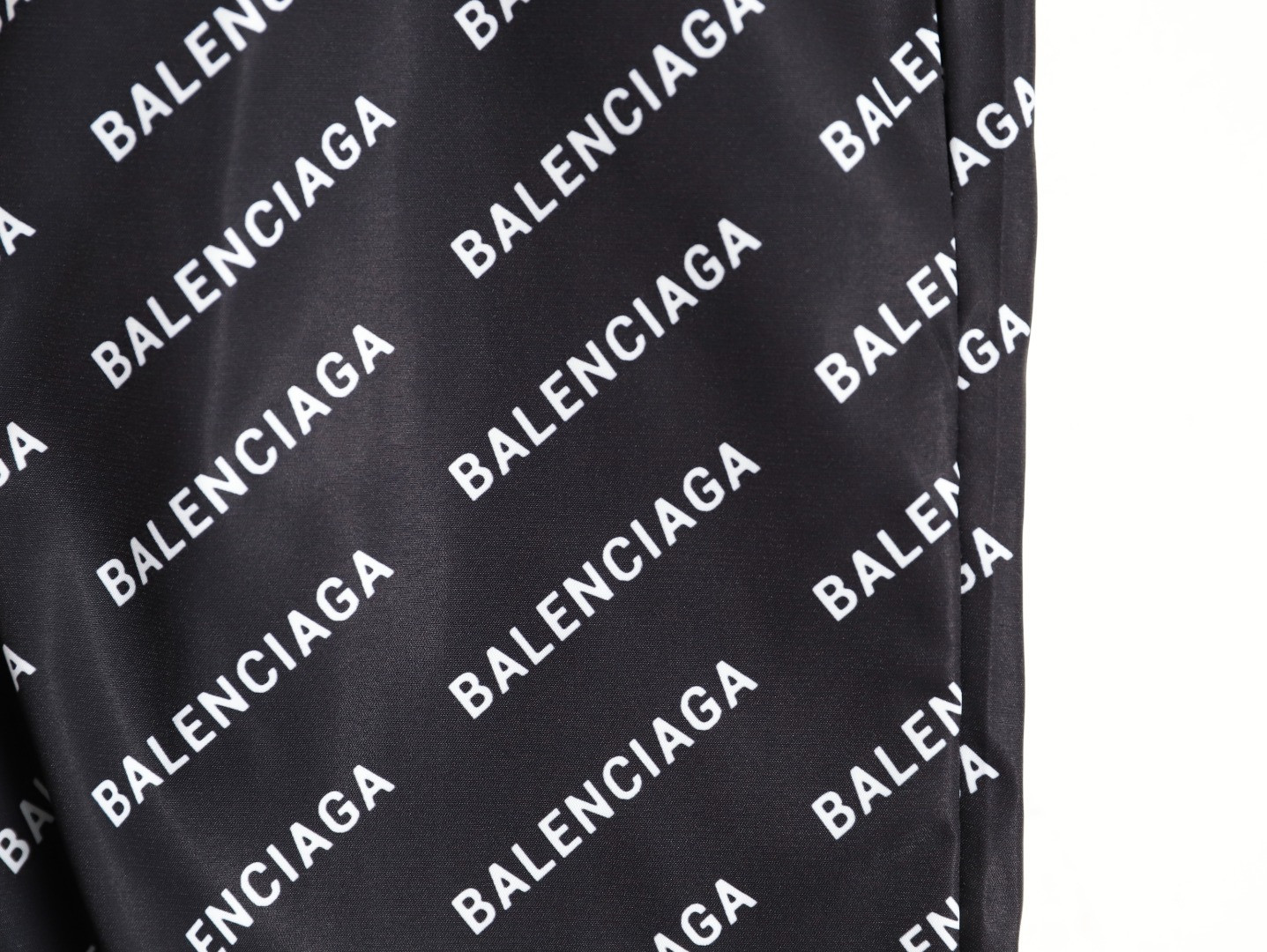 Balenciaga 25ss shorts
