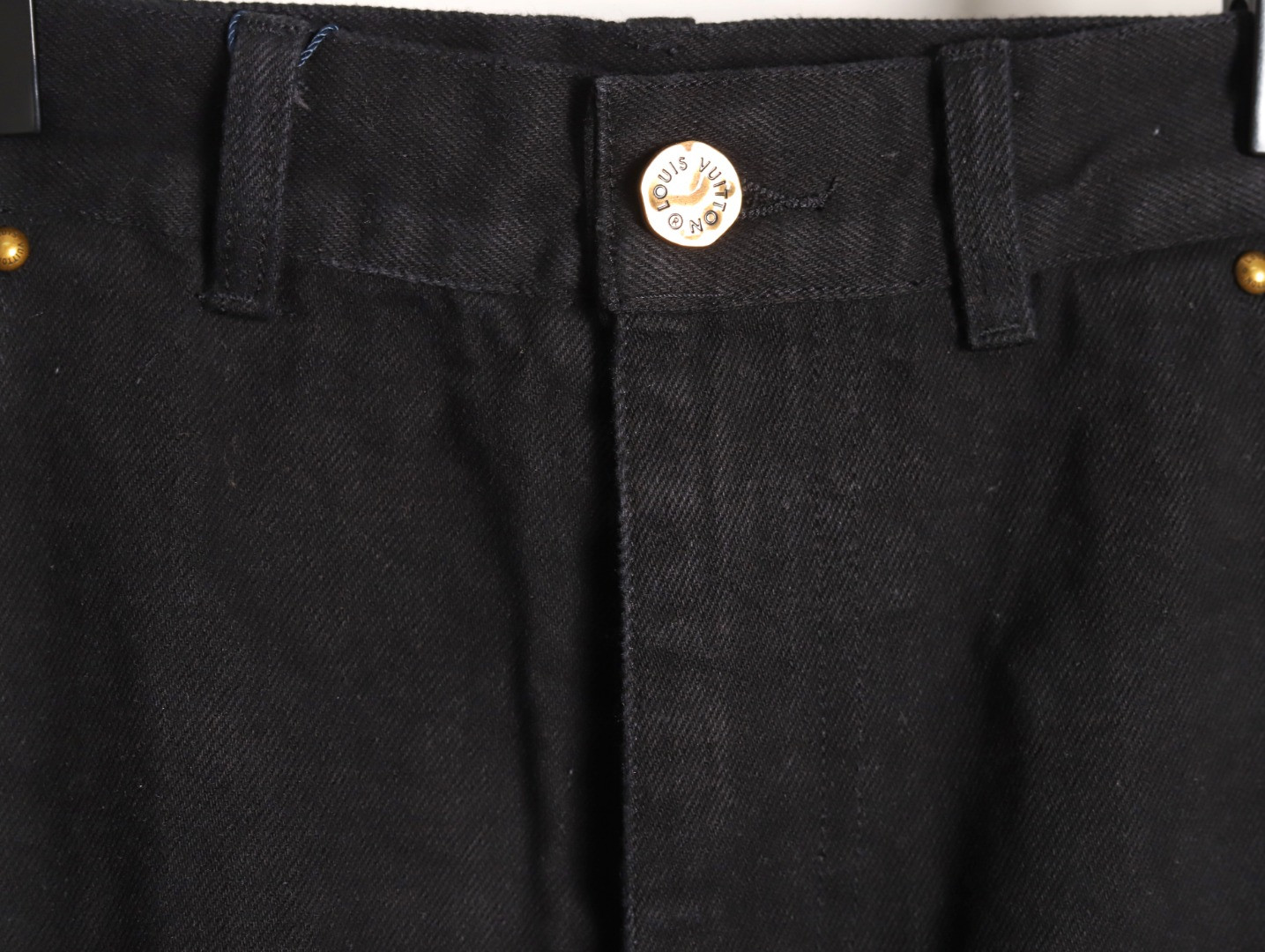 Louis Vuitton LV shorts