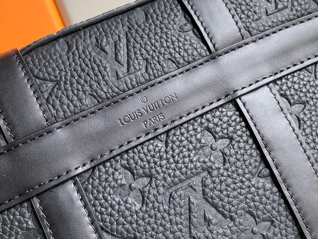 LV TRUNK MESSENGER M57726