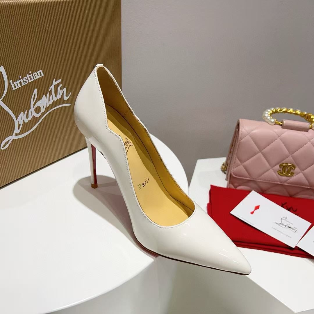 UA Christian Louboutin Hot Chick 10cm Heel