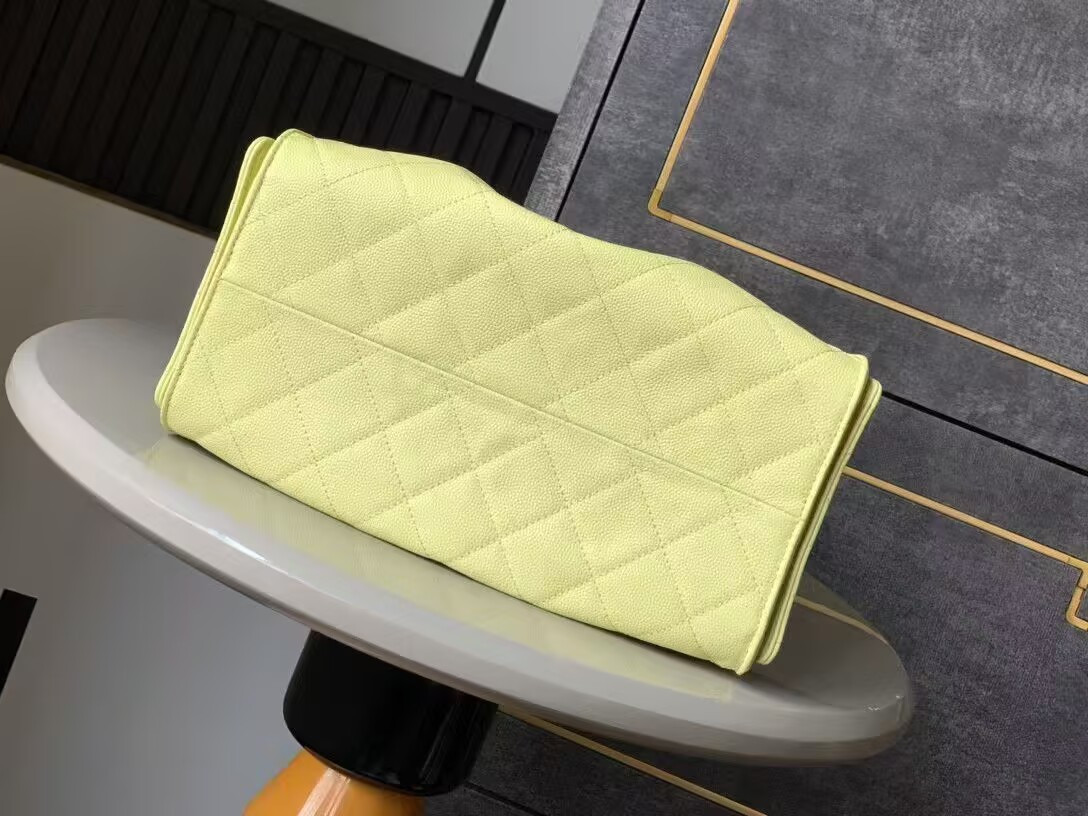 CHANEL 25C Bucket Bag 26x30x14cm