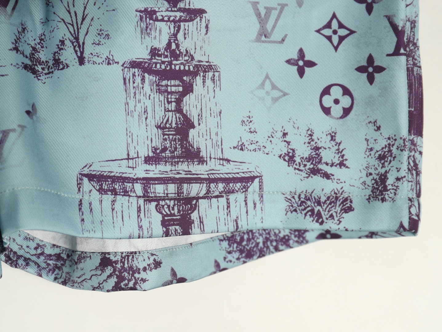 Louis Vuitton LV shorts