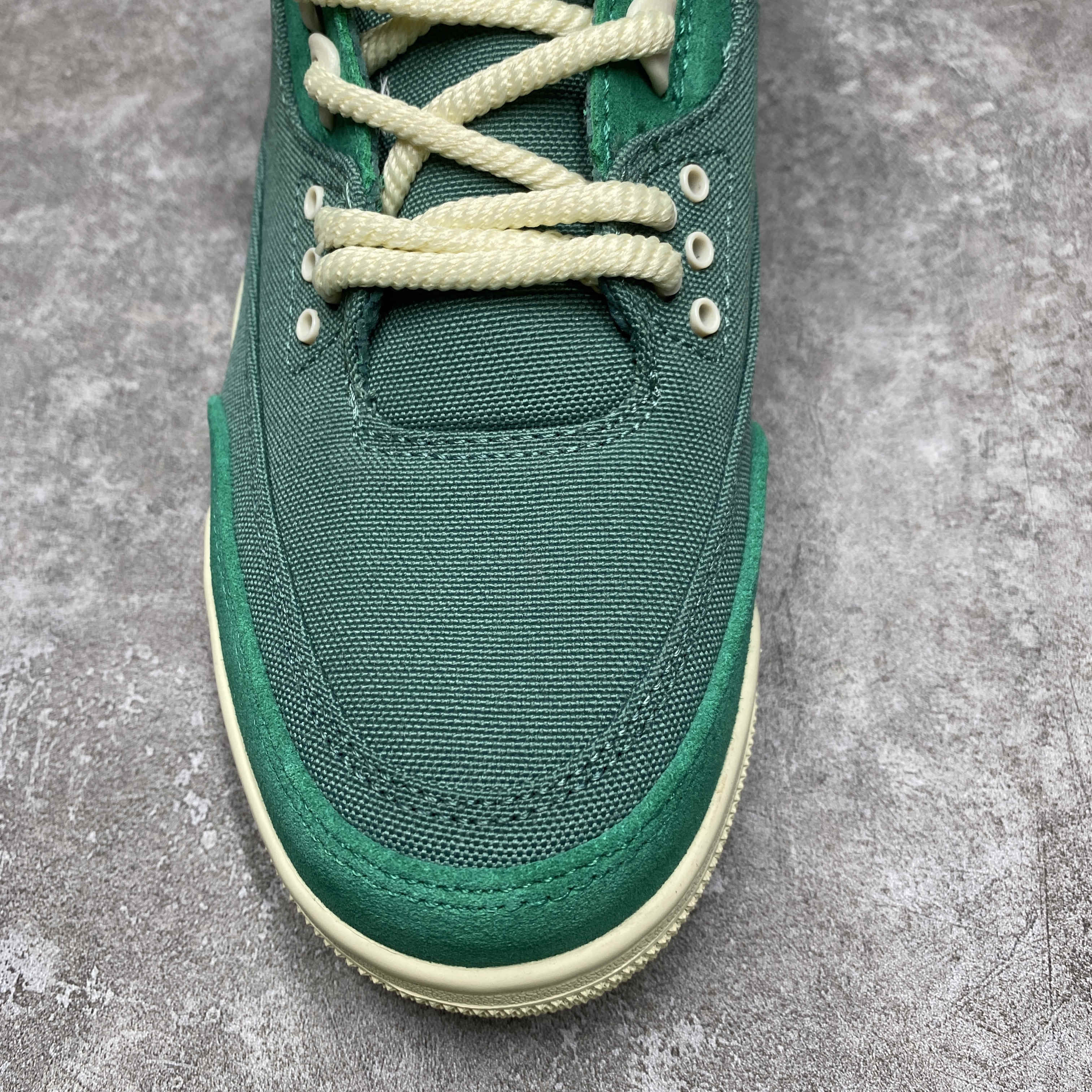 UA NINA CHANEL ABNEY X AIR JORDAN 3