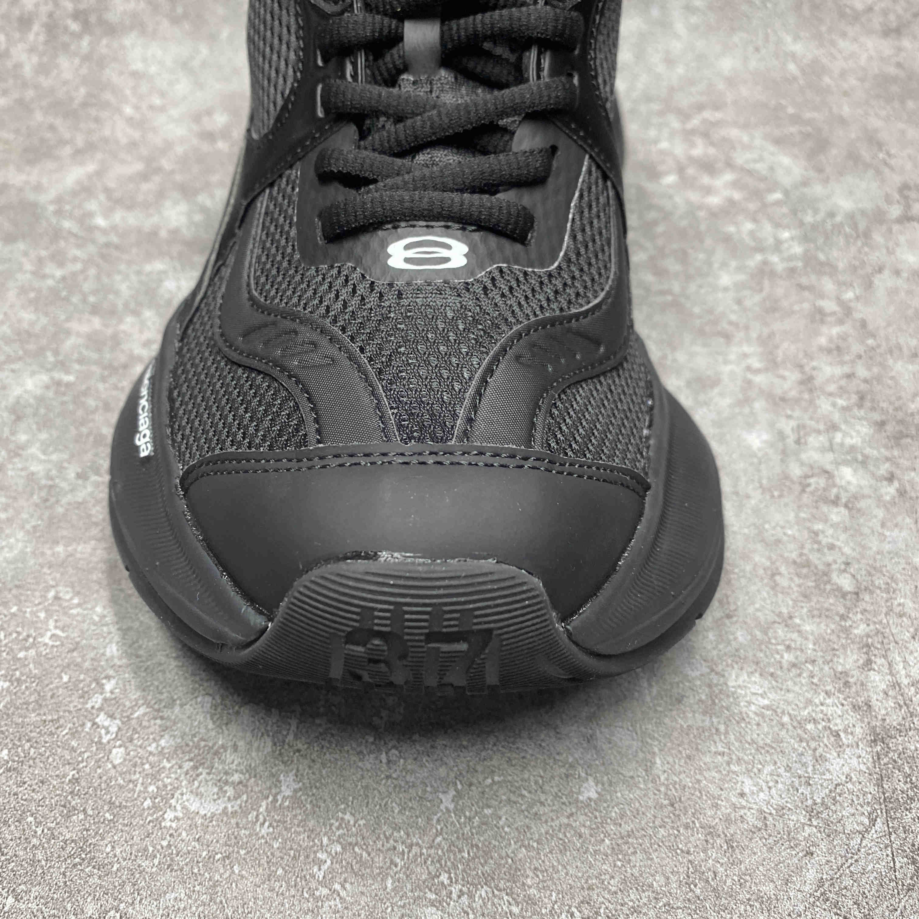 ua Balenciaga snkrs black WFLGY 1000