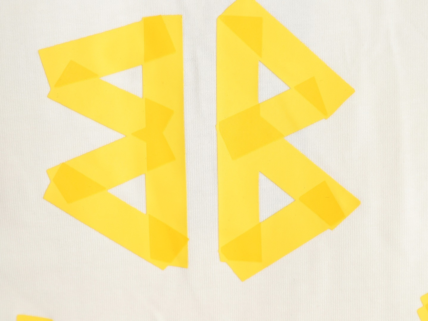 Balenciaga Long-sleeved T-shirt