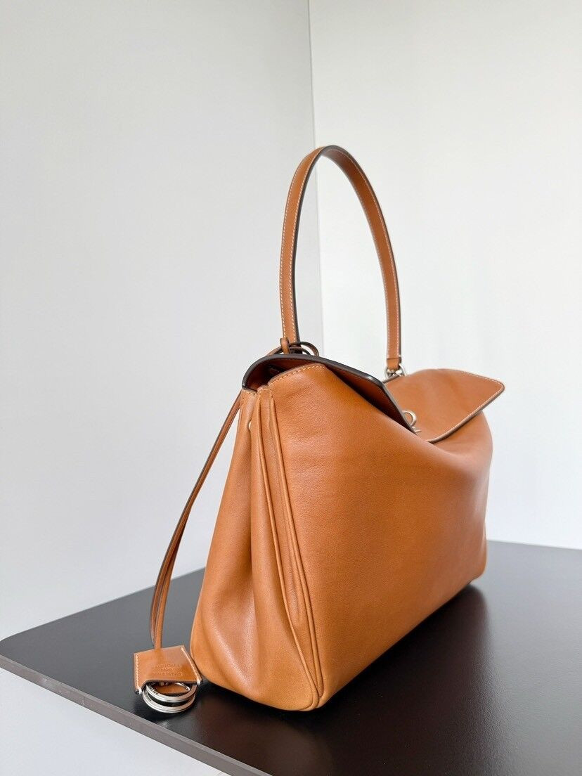 Balenciaga Rodeo Medium 35x23.3x10.9cm