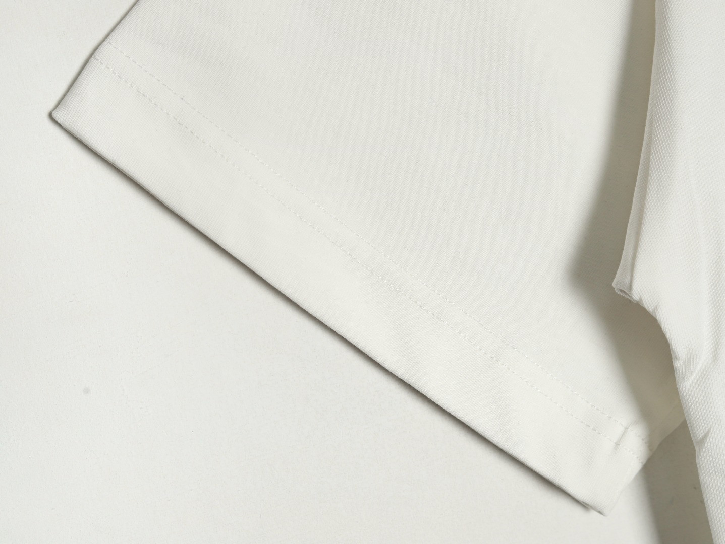 Loewe 25ss Short-sleeved T-shirt