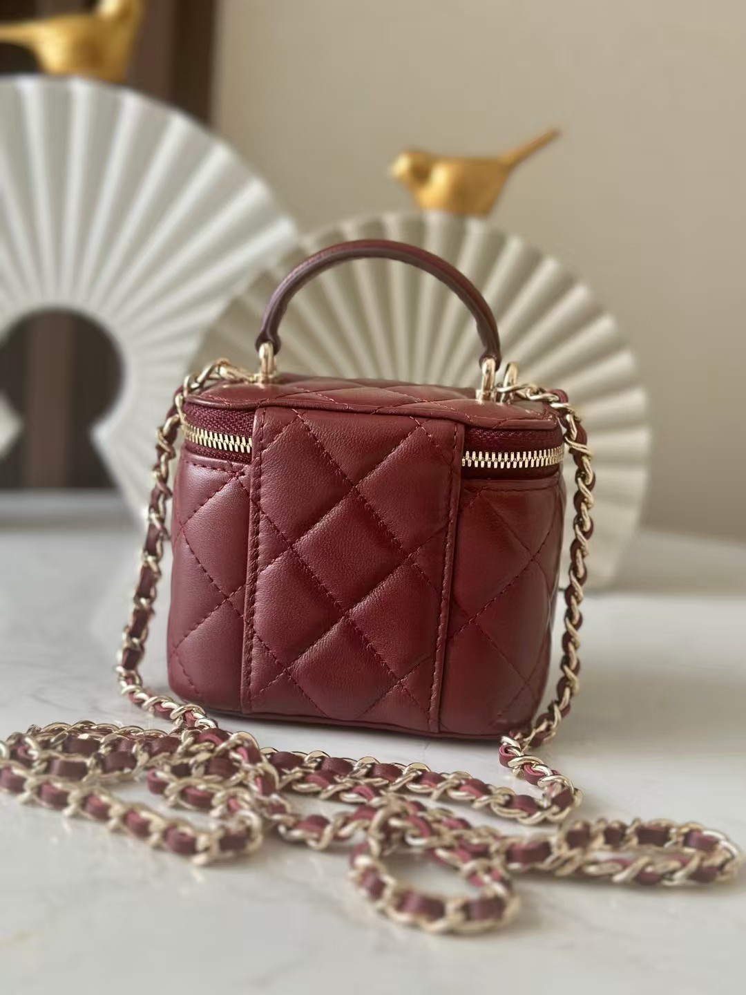 Chanel Classic Top Handle Vanity Case with Chain 10x7x9cm