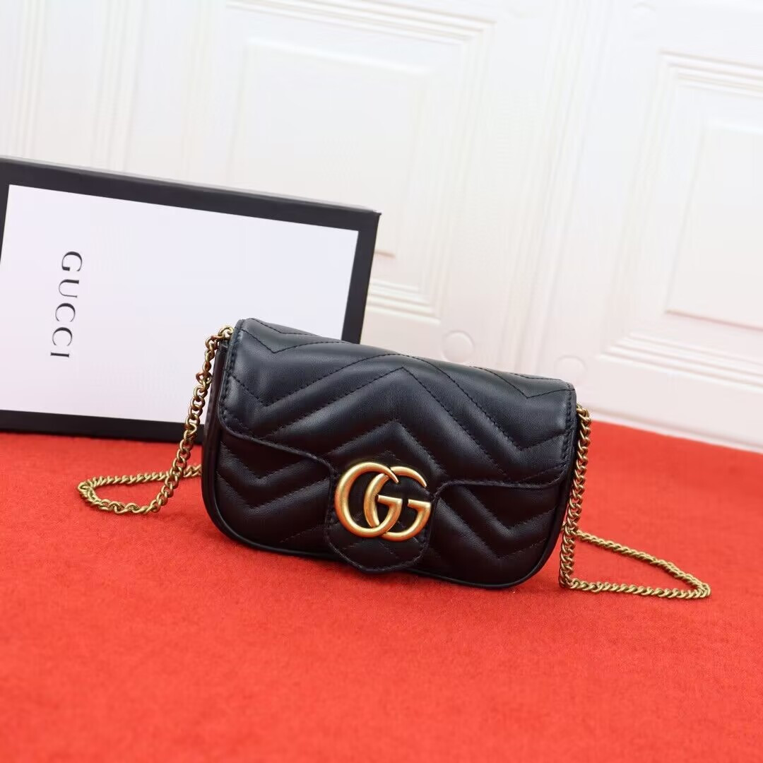 GG Marmont matelasse leather super mini bag 16.5x10.2x5.1cm