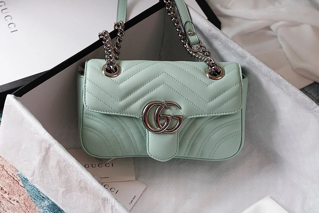 GG Marmont super mini bag