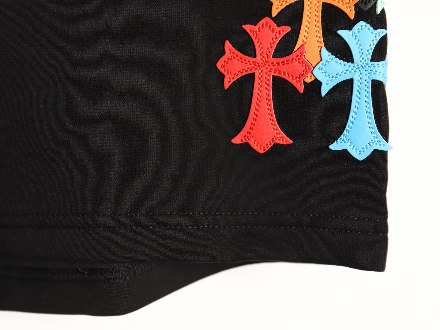 Ch*0me He**ts ch 25ss shorts