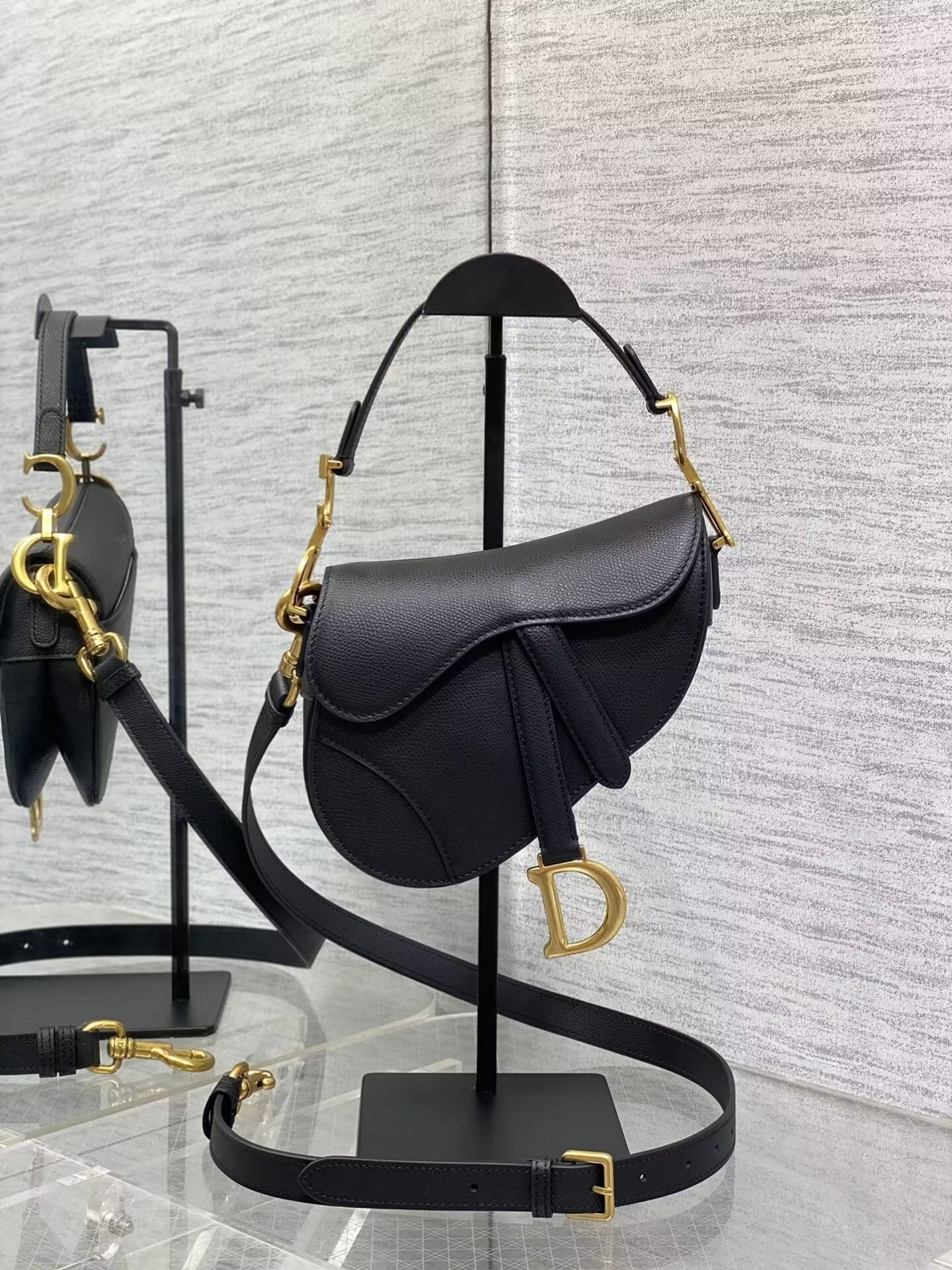 Dior MINI SADDLE BAG WITH STRAP Black Grained Calfskin 19 x 16 x 5 cm