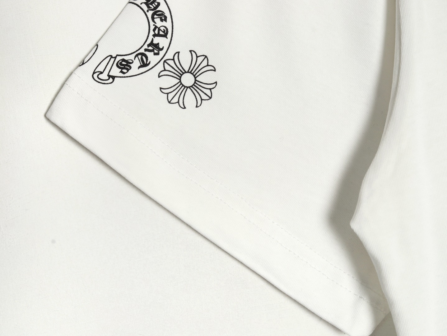 Ch*0me He**ts 25ss short-sleeved t-shirt