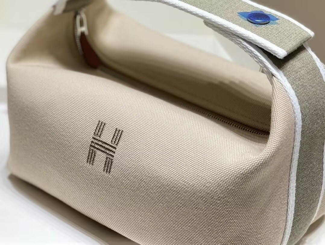 Hermes Canvas Bride-A-Brac Case Toiletry Pouch