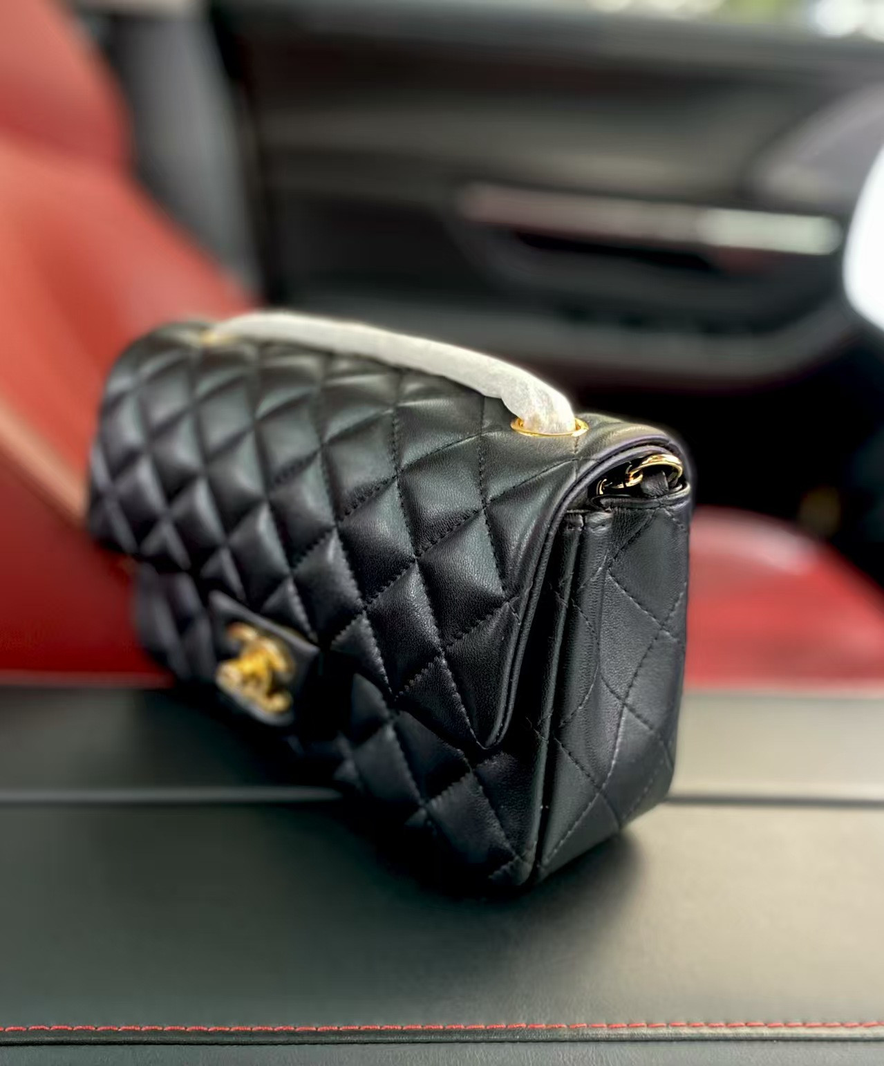 Chanel Mini Flap Bag 12x20x6cm