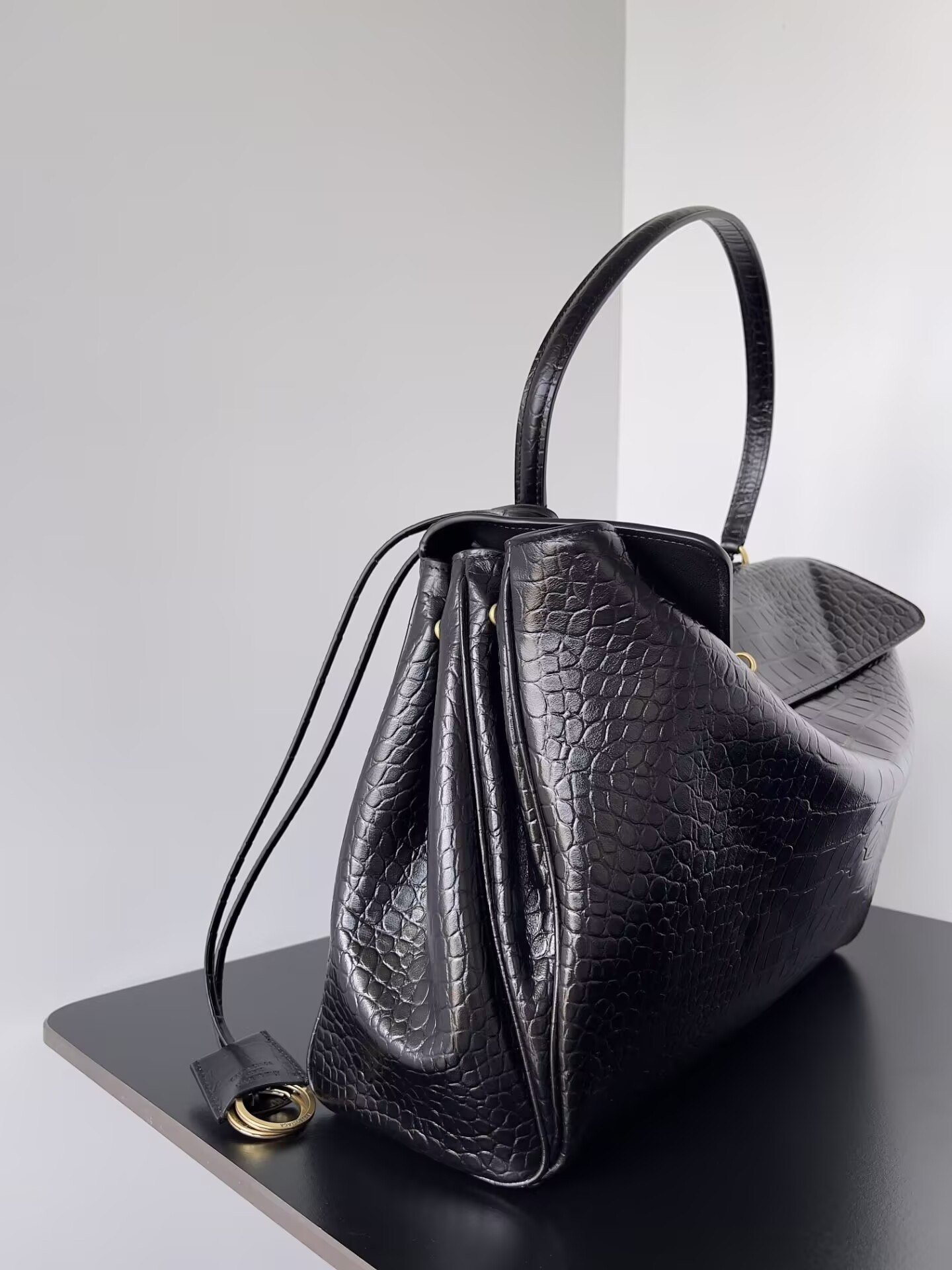 Balenciaga Rodeo Large Croc-Embossed Top-Handle Bag 39.8x29.9x12.9cm