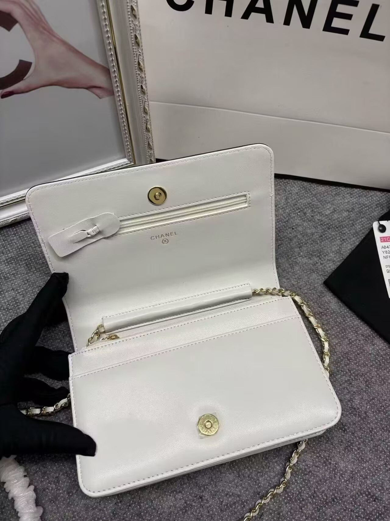 Chanel Gabrielle Woc 12.3x19.2x3.5cm