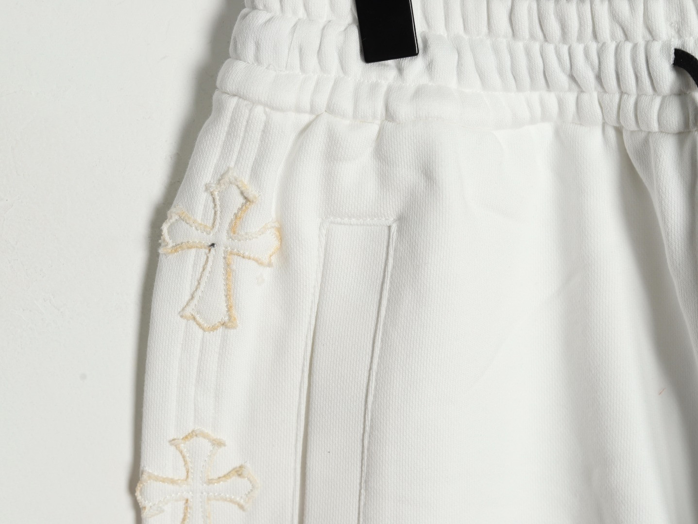 Ch*0me He**ts 24ss shorts