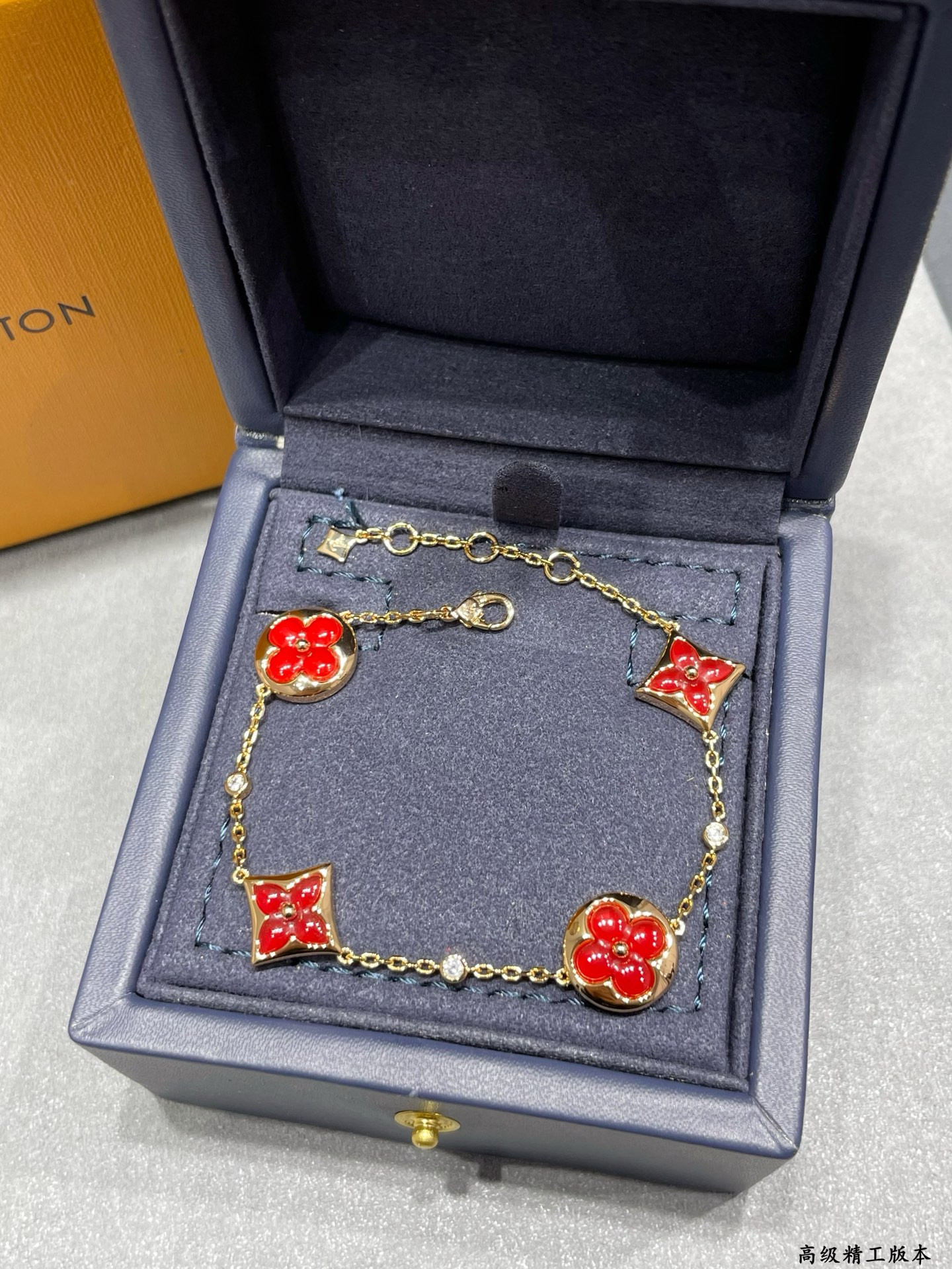 Louis Vuitton Large Red Agate Four Flower Bracelet