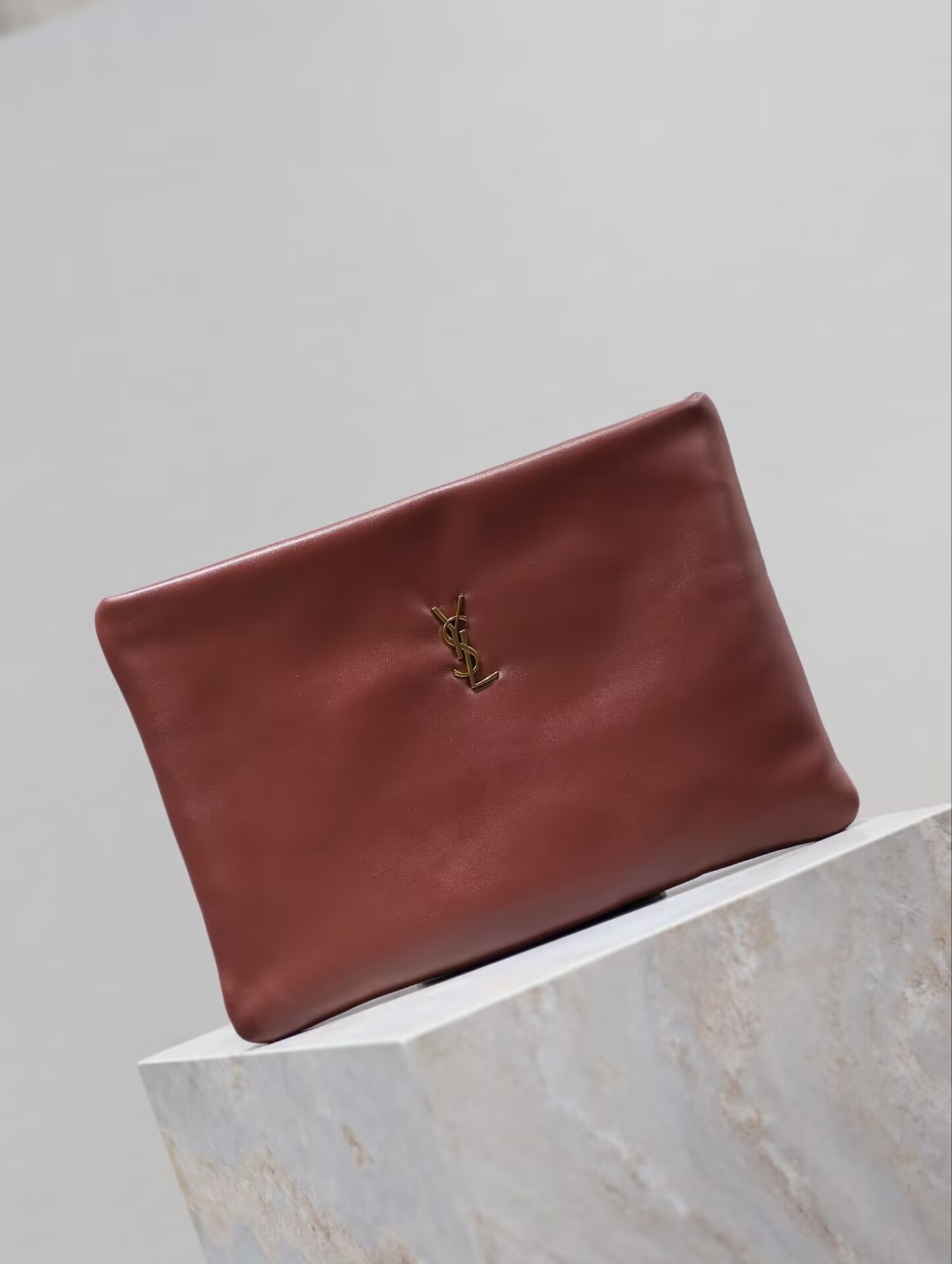 YSL CALYPSO large pouch in lambskin 30x22x3cm