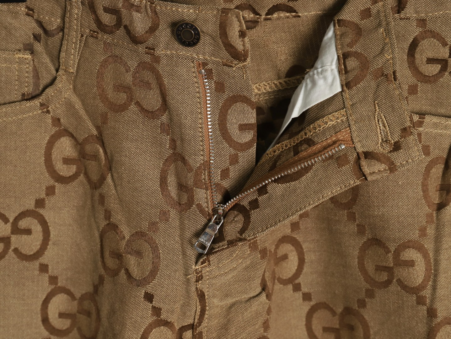 Gucci GC 25SS shorts