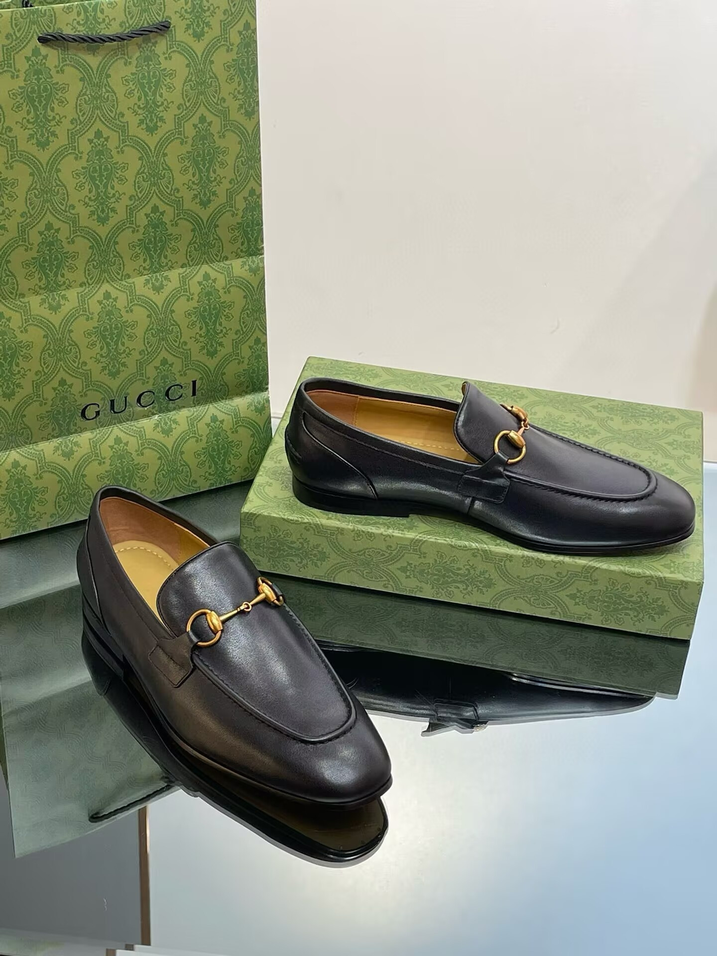 UA Gucci Moccasins and Loafers for Men