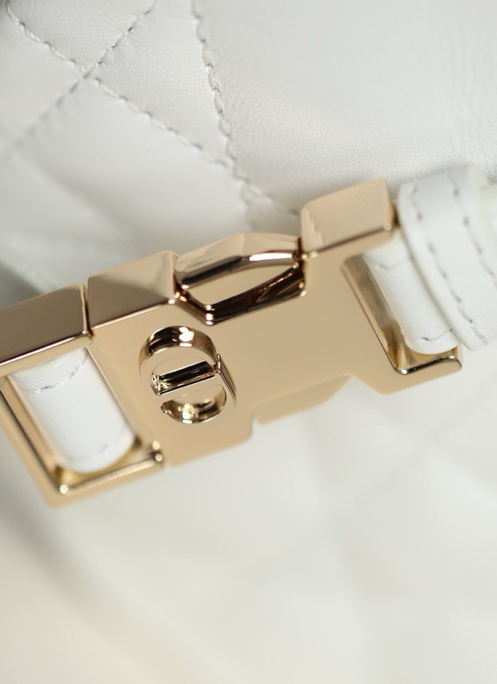 Lambskin Cannage Small Dior Vibe Hobo Bag White