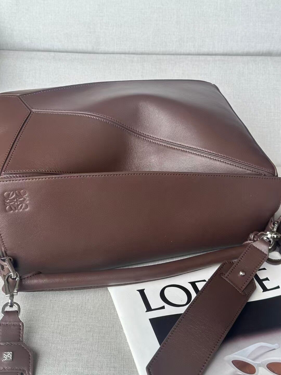 Loewe Large Featherlight Puzzle bag in nappa lambskin 21.5x33x14.7cm
