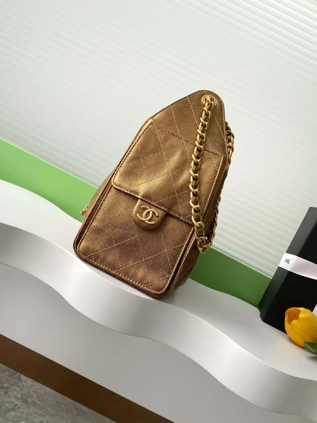 CHANEL 25C Bucket Bag 26x30x14cm