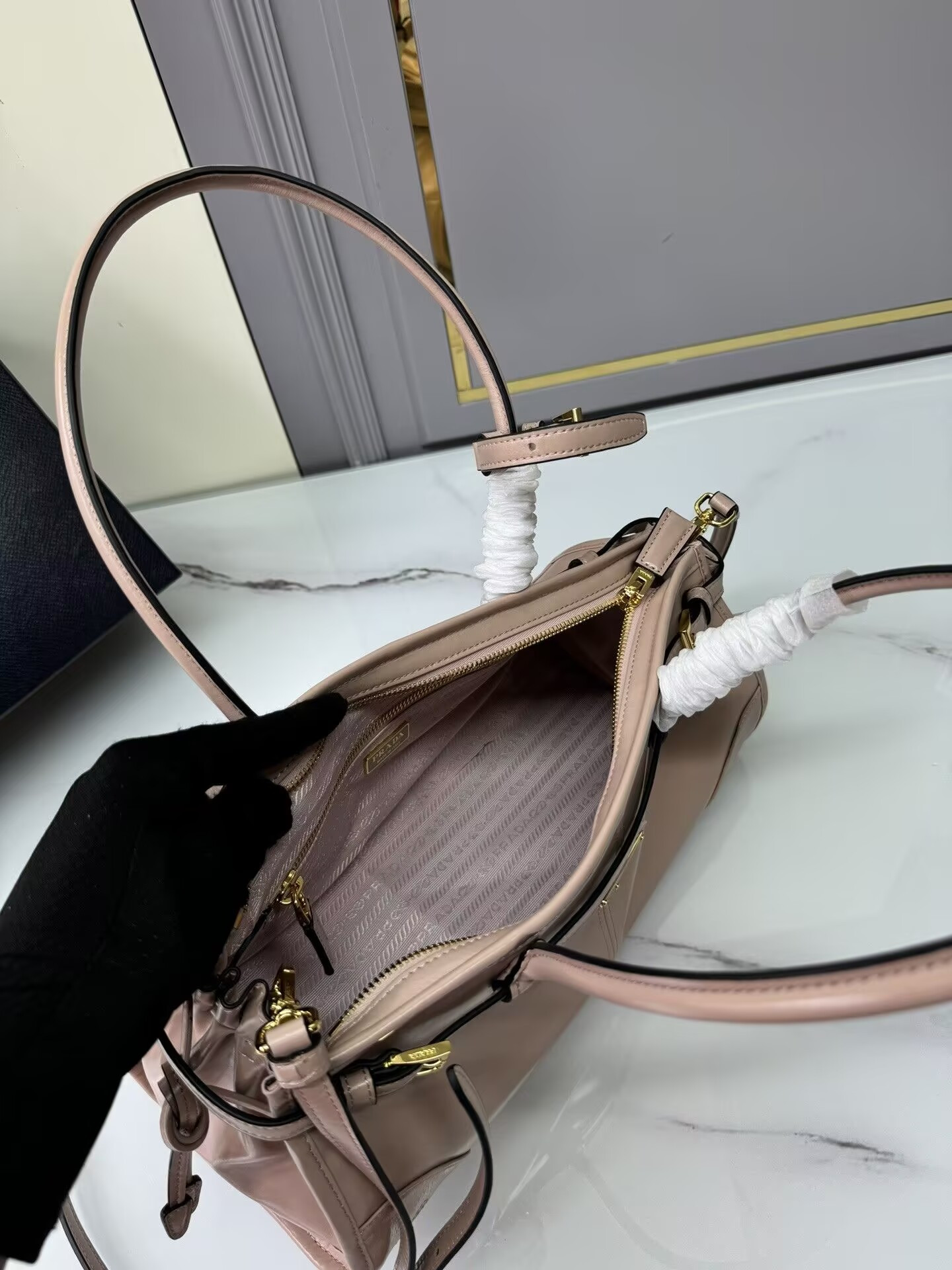 Prada Bonnie Medium Leather Handbag 32x15.5x12cm