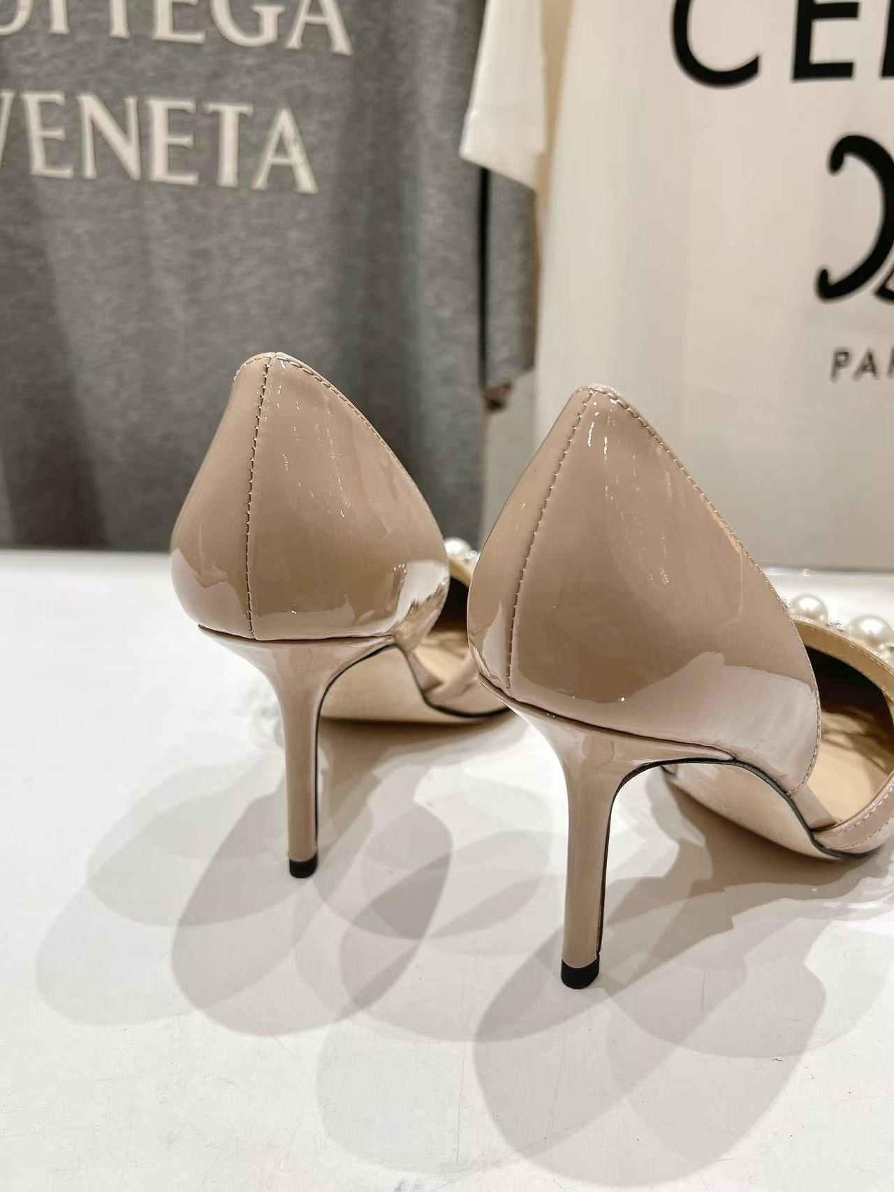 UA Jimmy Choo Aurelie 85 Pumps