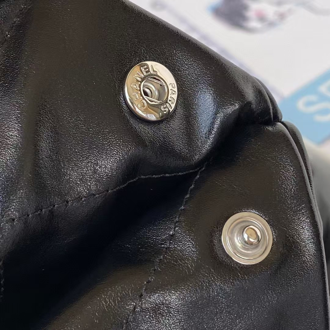 CHANEL 22 HANDBAG AS3261 39×42×8 cm