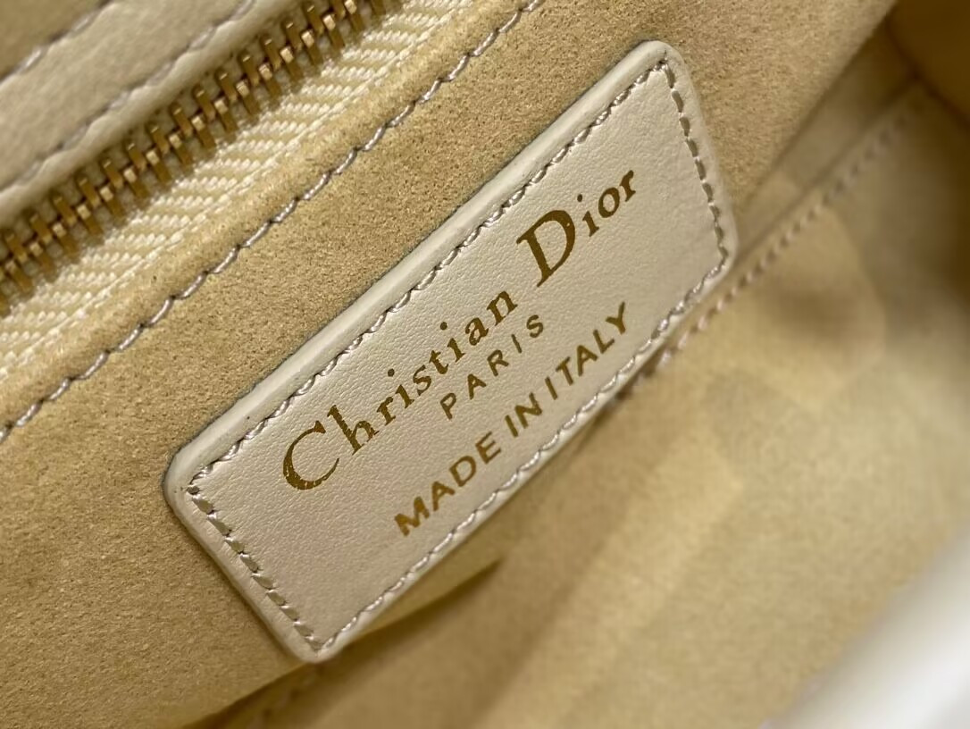 Dior Classic Lady 17×7×15cm