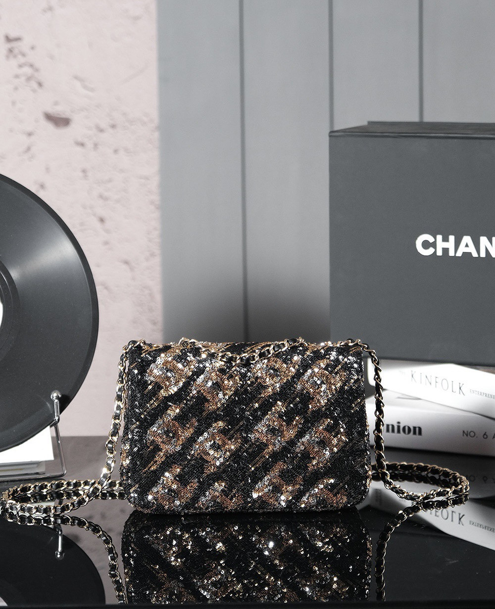 Chanel Mini CF 14x21x8CM