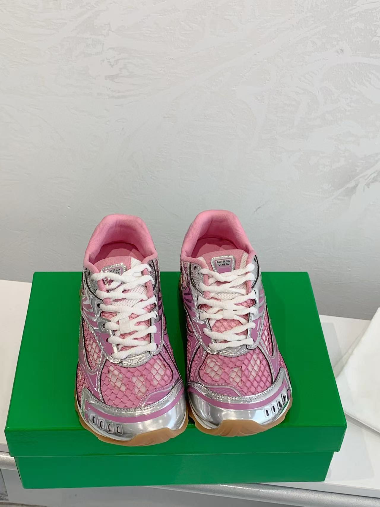 UA Bottega Veneta Orbit Sneaker