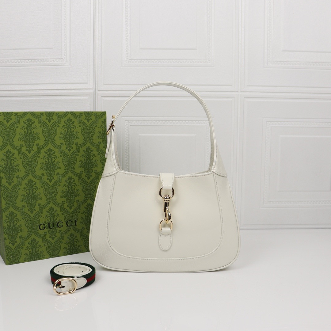 Gucci Jackie small shoulder Bag Ivory Patent Leather 27.4×19.1×4.1cm