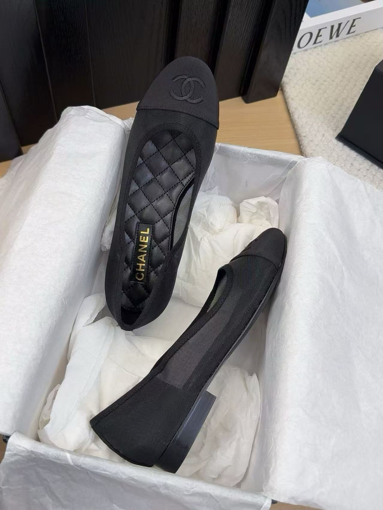 UA Chanel 25P Black Mesh Ballet Ballerina Flats