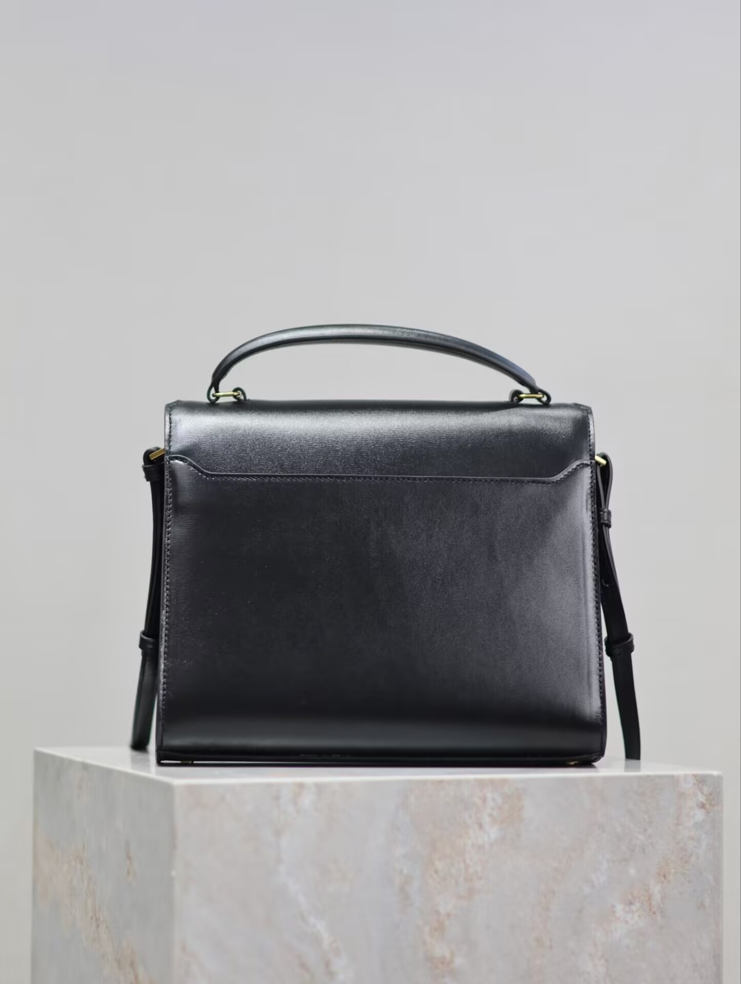 YSL Cassandra Top Handle Bag 24.5x20x11.5cm