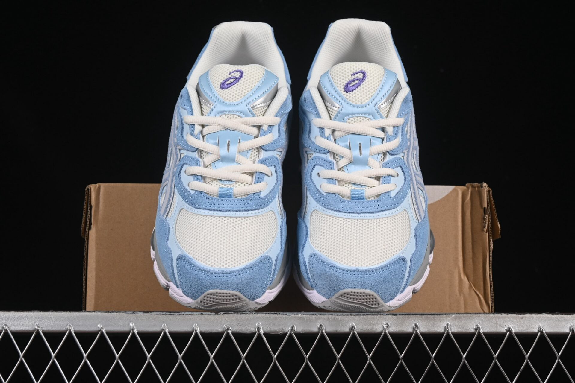 UA Asics gel-kayano 14