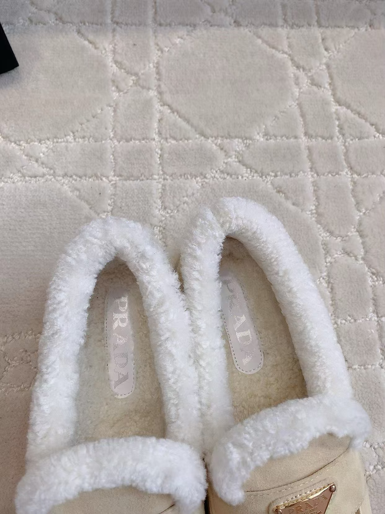 UA Prada Suede Slides