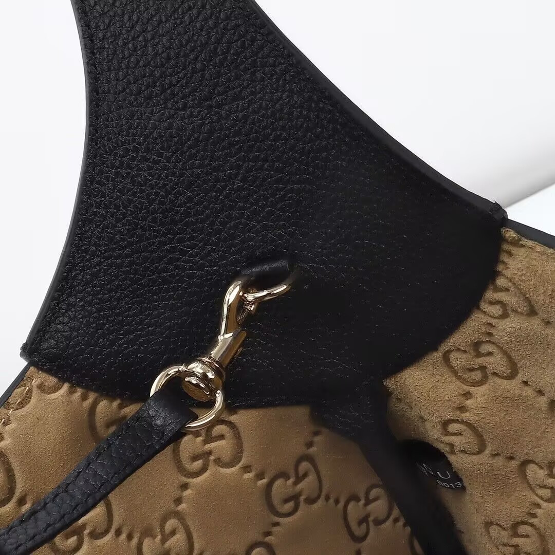 Gucci B medium shoulder bag 49x46x4cm